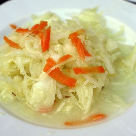 Coleslaw, salata traditionala americana 