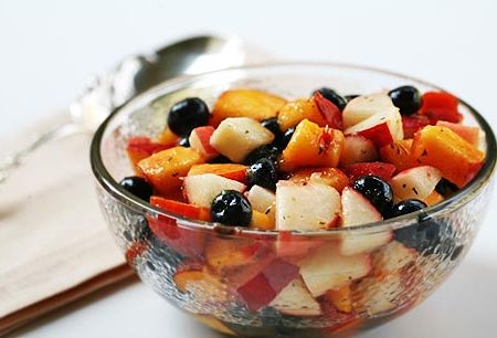Salata de fructe de sezon (6 portii) - Dietă & Fitness > Dieta - damario.ro