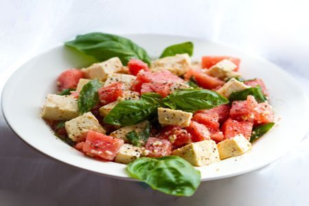 Salata de pepene rosu cu branza feta