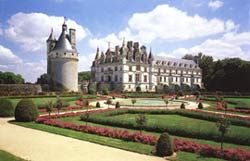 gradina de la Castelul de Chenonceau (2)