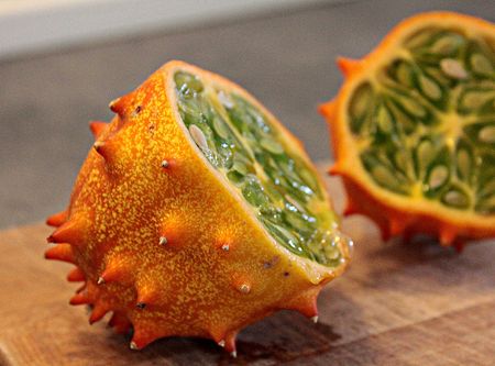 Kiwano melon, pepene sau castravete ?