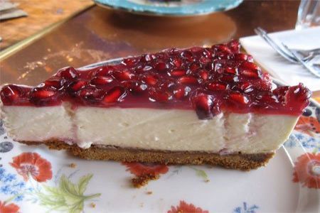 Deserturi savuroase. Cheesecake cu rodie