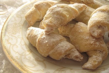 Cornulete cu vanilie