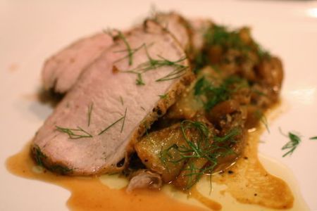 Retete pentru sarbatorile de iarna. Friptura de porc cu chimen la cuptor