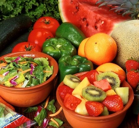 Acidul folic si vitamina B12 ar putea preveni nasterea copiilor cu unele defecte