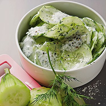 Salata de castraveti dulce - picanta