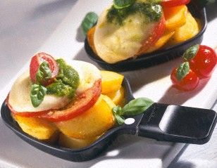 Pizza din cartofi pentru un bufet suedez de Craciun