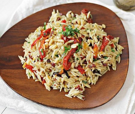 Orzo cu arome mediteraneene