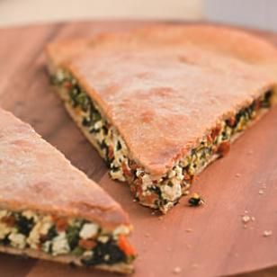 Reteta pizza cu spanac si rosii