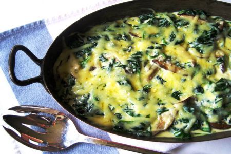 Spanac gratinat cu cascaval si patrunjel verde