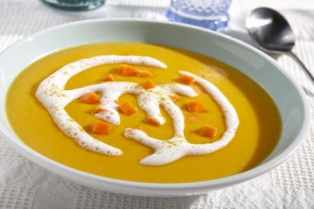 Supa crema de morcovi si ghimbir
